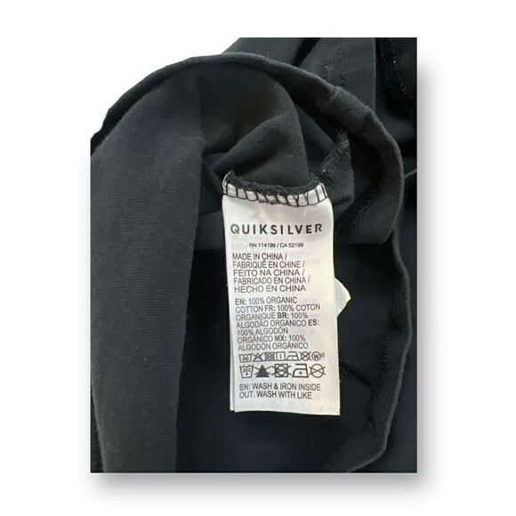 Quicksilver Stranger Things Hellfire Surf Club Size Small - Picture 6 of 6